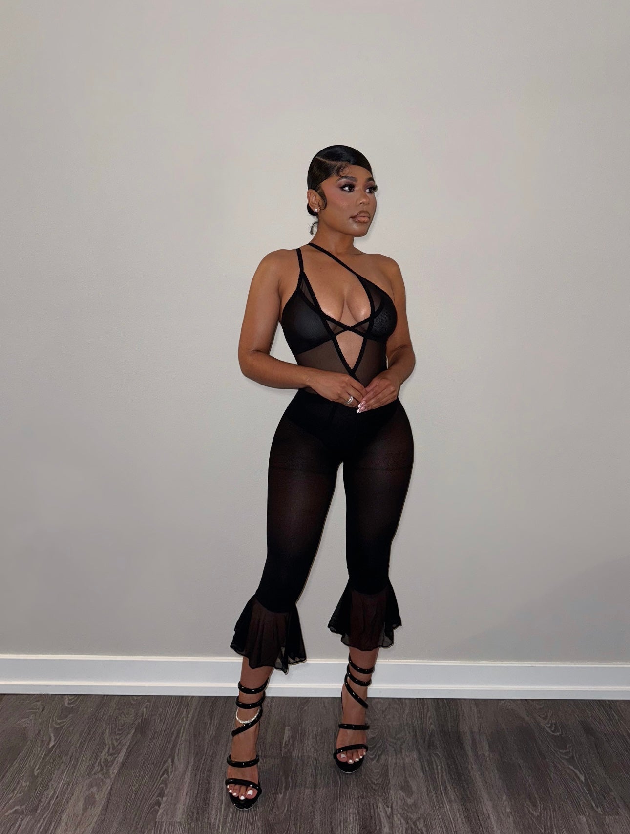 Mesh Flare Capri
