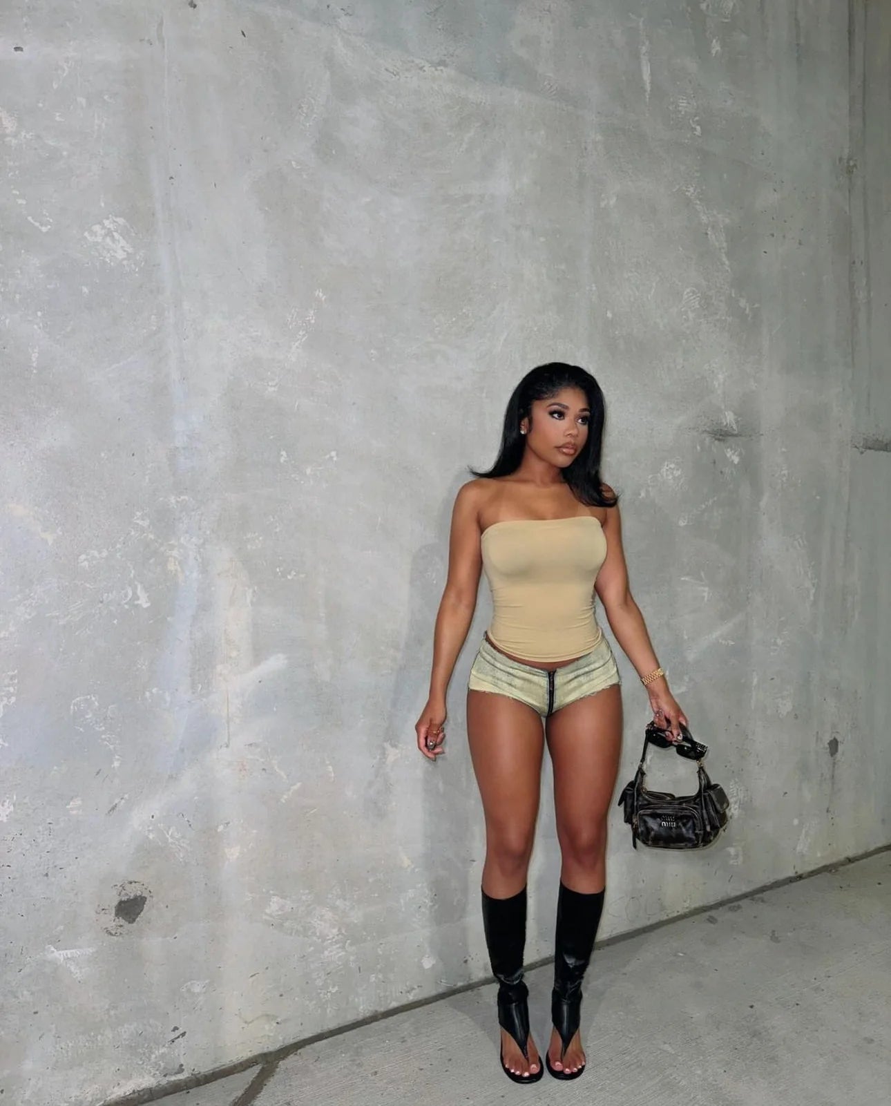 Wash Denim Hot Pants